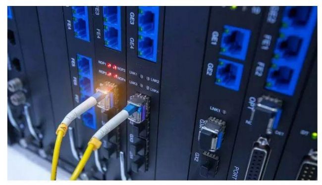 監(jiān)控工程安裝一臺(tái)交換機(jī)能帶動(dòng)多少個(gè)監(jiān)控?cái)z像機(jī)？