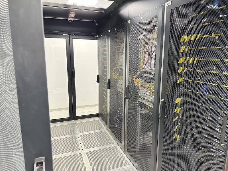 氣象局監(jiān)控室及機(jī)房整理項目